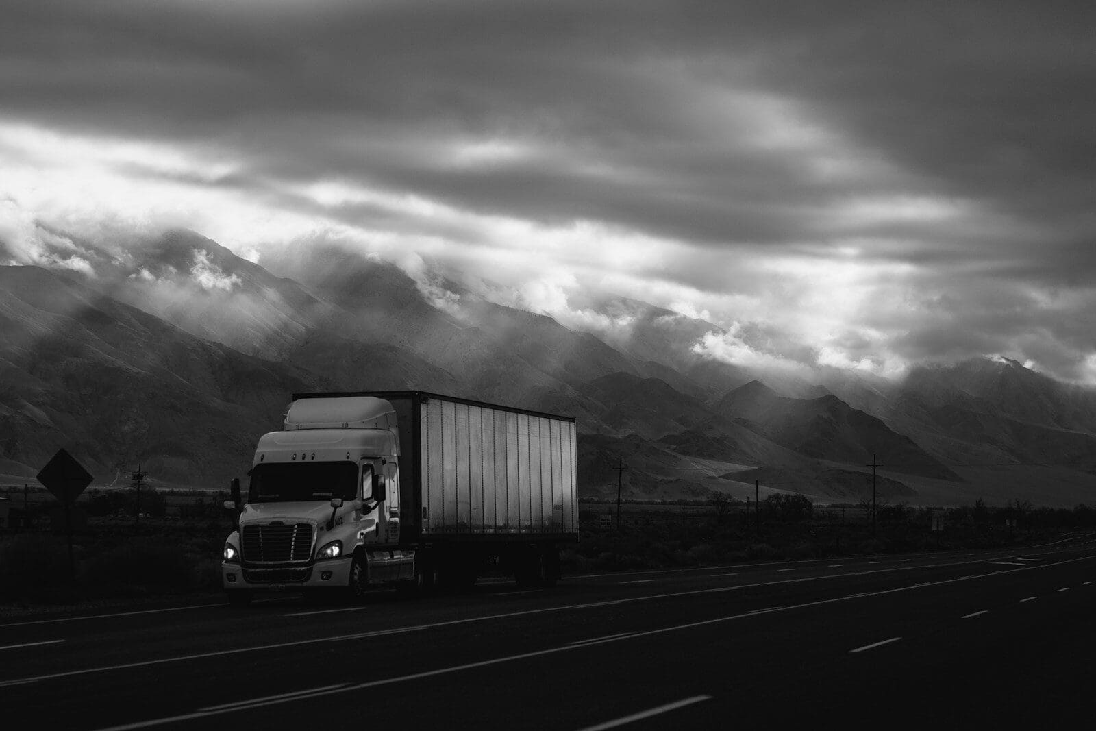 Seasonal Hazards for Truck Drivers: Winter Ice, Summer Storms and Insurance Tips
